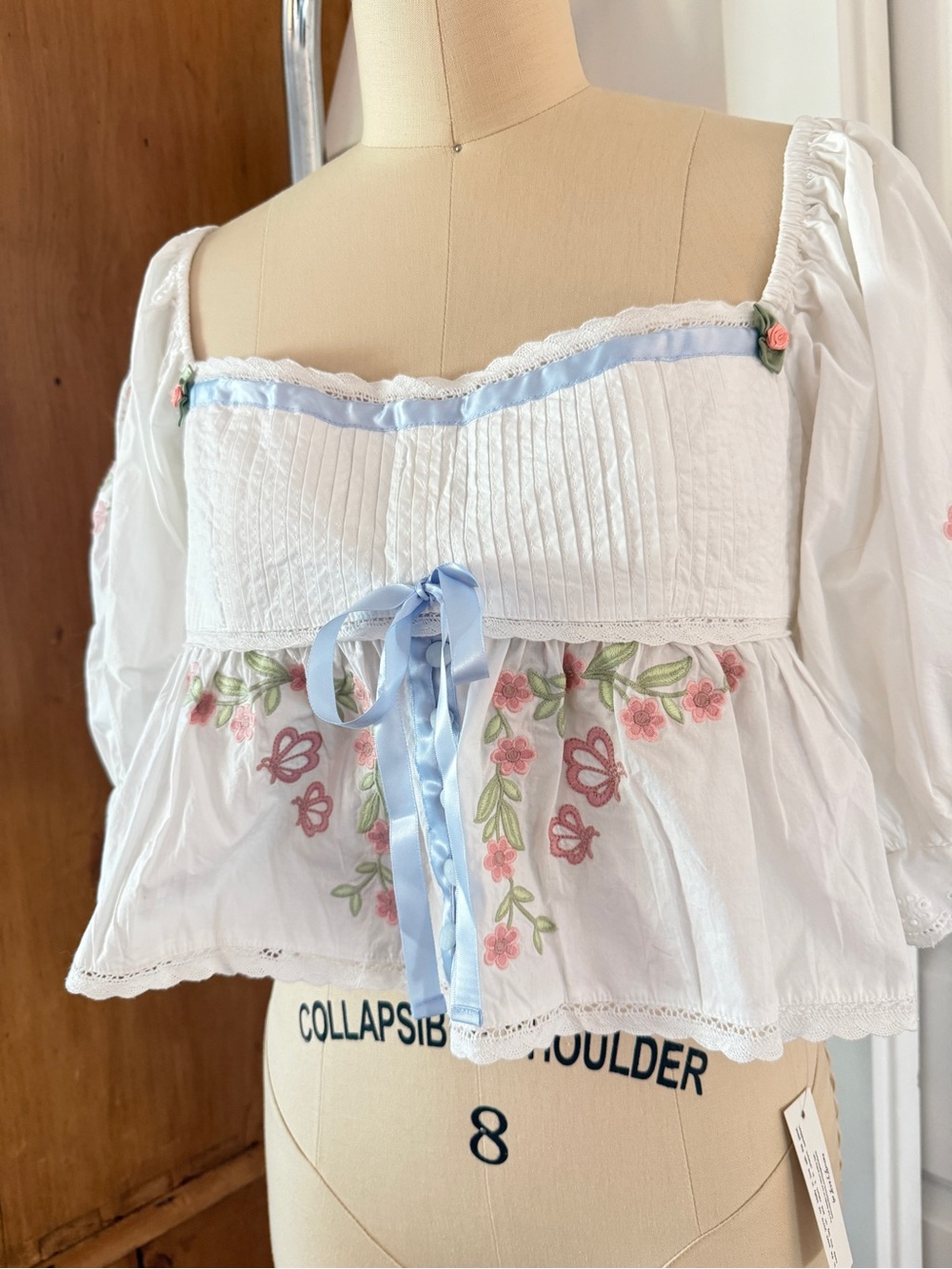 For Love And Lemons Carrington  Embroidered Puff-Sleeve Top // NWT - Picture 5 of 13